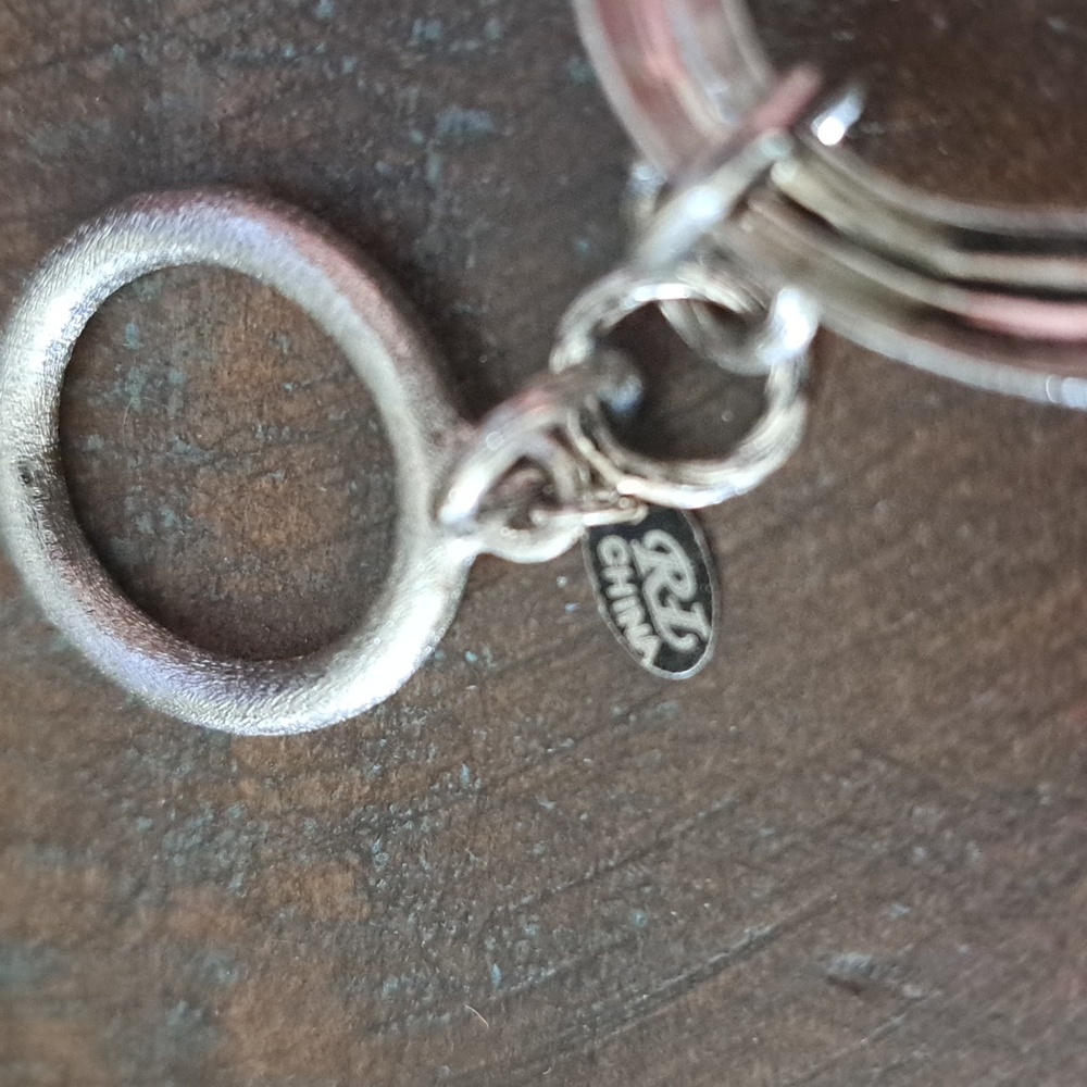 Silver Link Bracelet - Picture 5 of 9